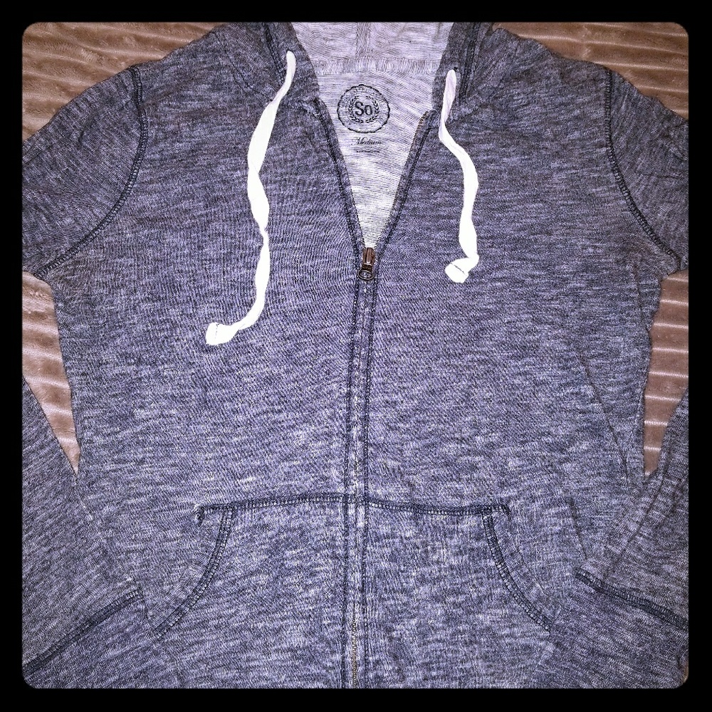 SO brand HOODIE